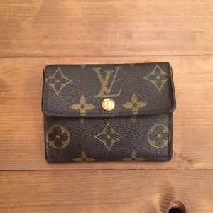 Louis Vuitton coin wallet!